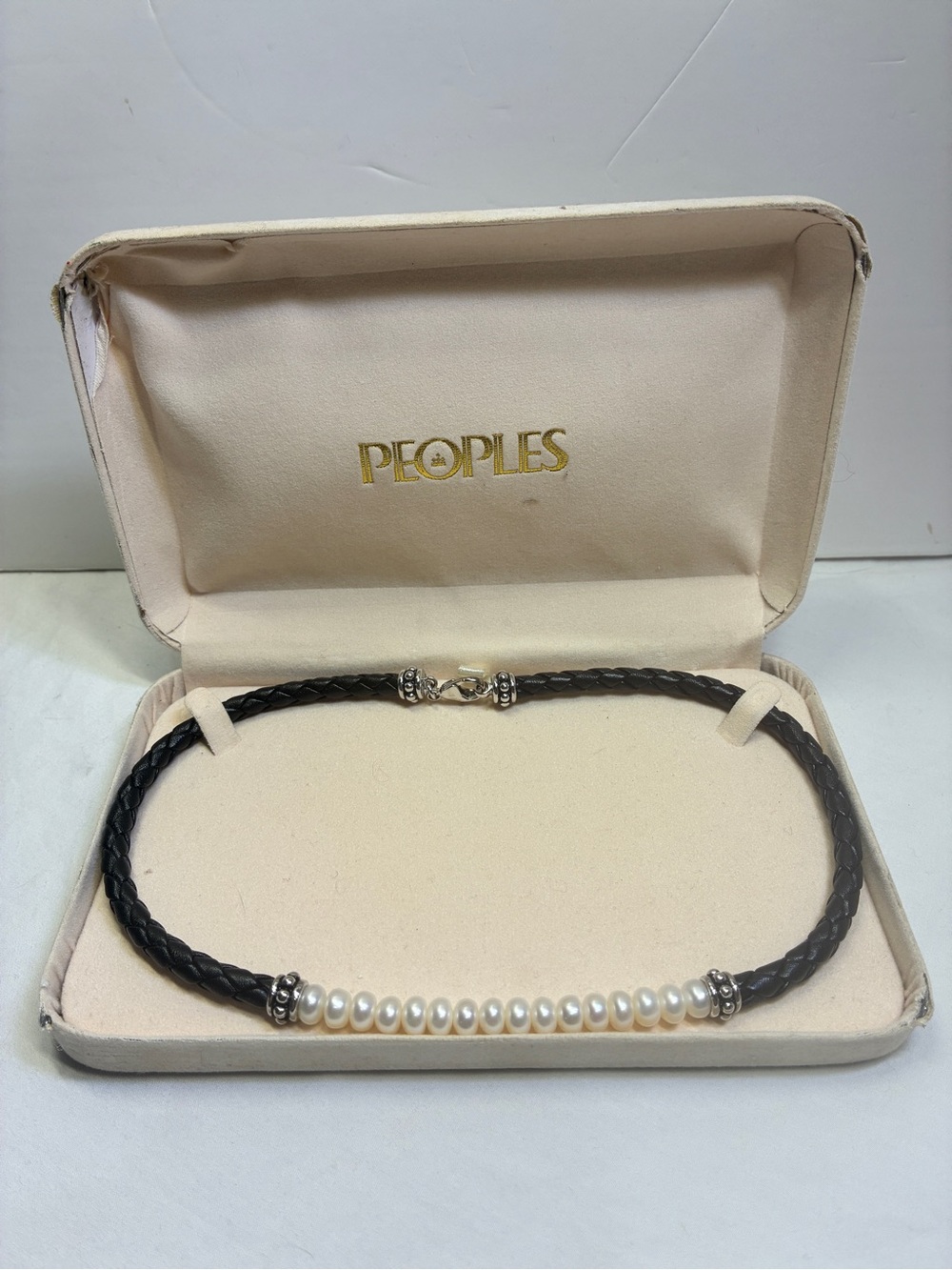 Vintage Honora 925 Sterling Silver Leather And Pearl Station Necklace
